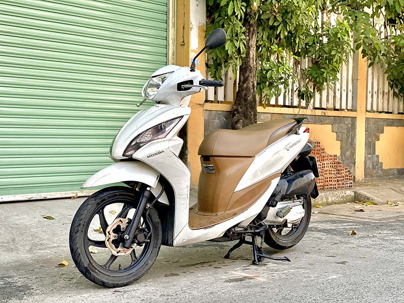 Honda Vision V1 For Rent- JAN-MOTORBIKE